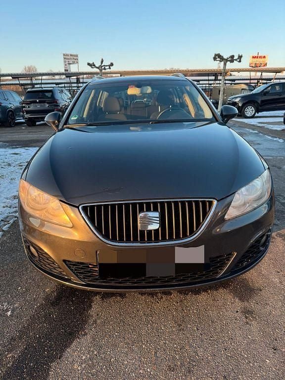 Schwarz Gebraucht 2011 Seat Exeo Sport Limousine | 2.199 € (Guter Preis) - Bild 1/4