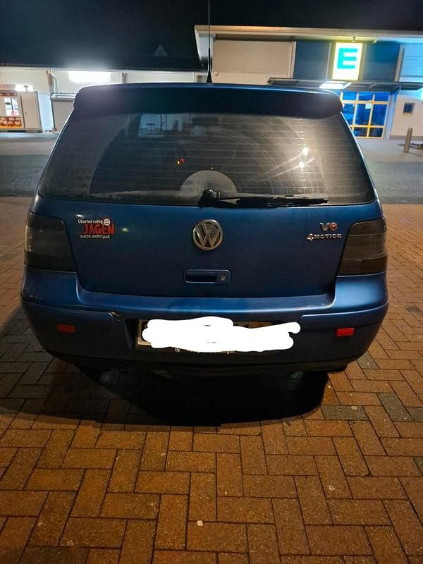 Gebraucht VW Golf IV 116 PS (85 kW) 2000 Blau Kleinwagen