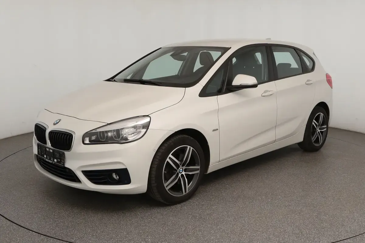 Gebraucht BMW 220 Sport Line 192 PS (141 kW) 2017 Van / Kleinbus
