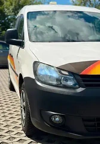 Gebraucht VW Caddy 109 PS (80 kW) 2012 Weiß Van / Kleinbus