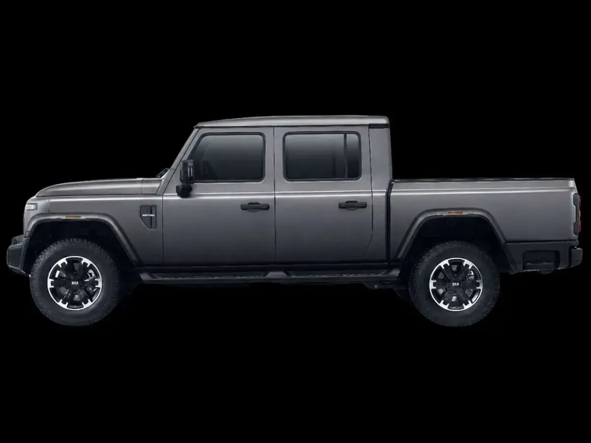 Neu BAW 212 190 PS (139 kW) 2026 Grau Pickup
