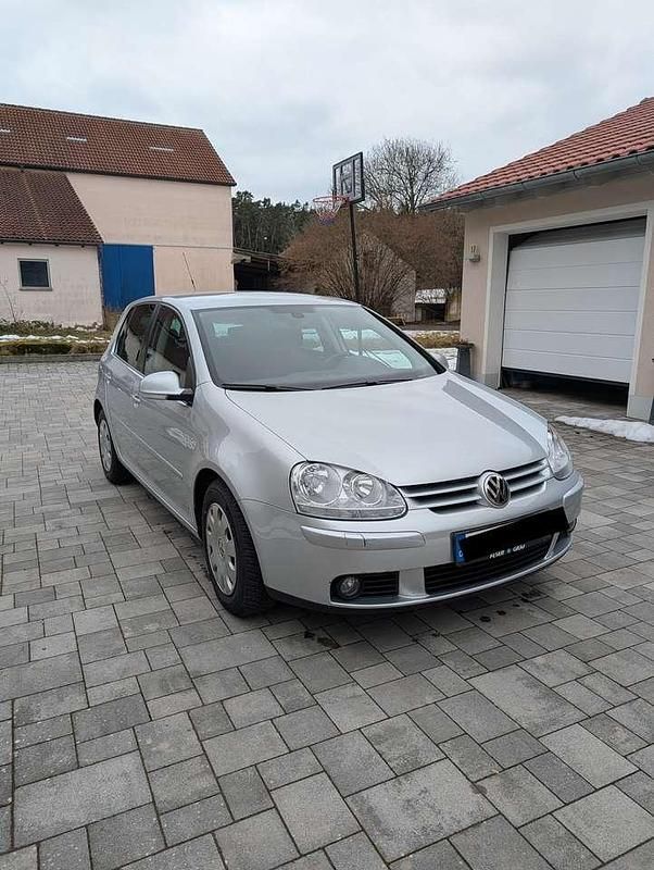 Gebraucht VW Golf V United 102 PS (75 kW) 2007 Silber Limousine