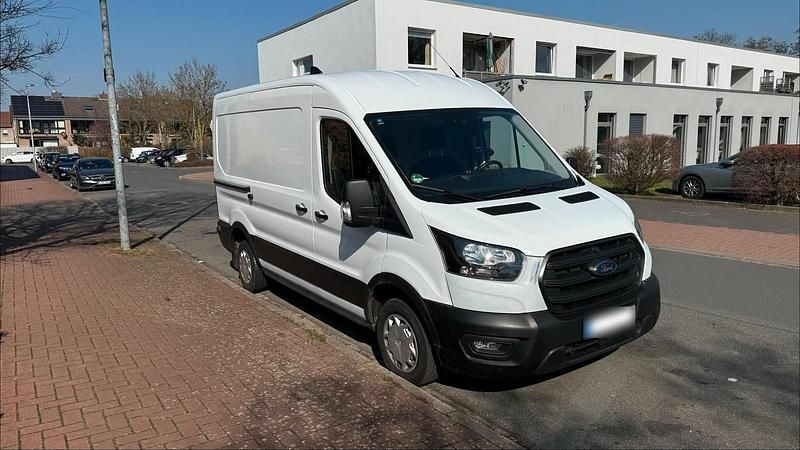 Gebraucht Ford Transit 105 PS (77 kW) 2022 Weiß Van / Kleinbus