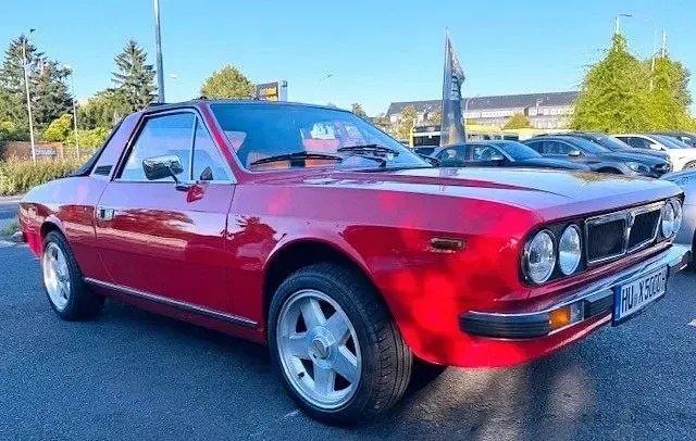 Gebraucht Lancia Beta 120 PS (88 kW) 1977 Rot Limousine
