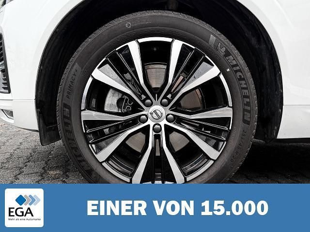 Gebraucht Volvo XC60 Core 197 PS (144 kW) 2024 Metallic SUV
