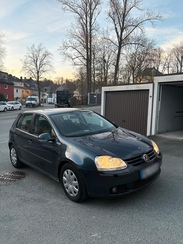 Gebraucht VW Golf IV 102 PS (75 kW) 2004 Blau Limousine