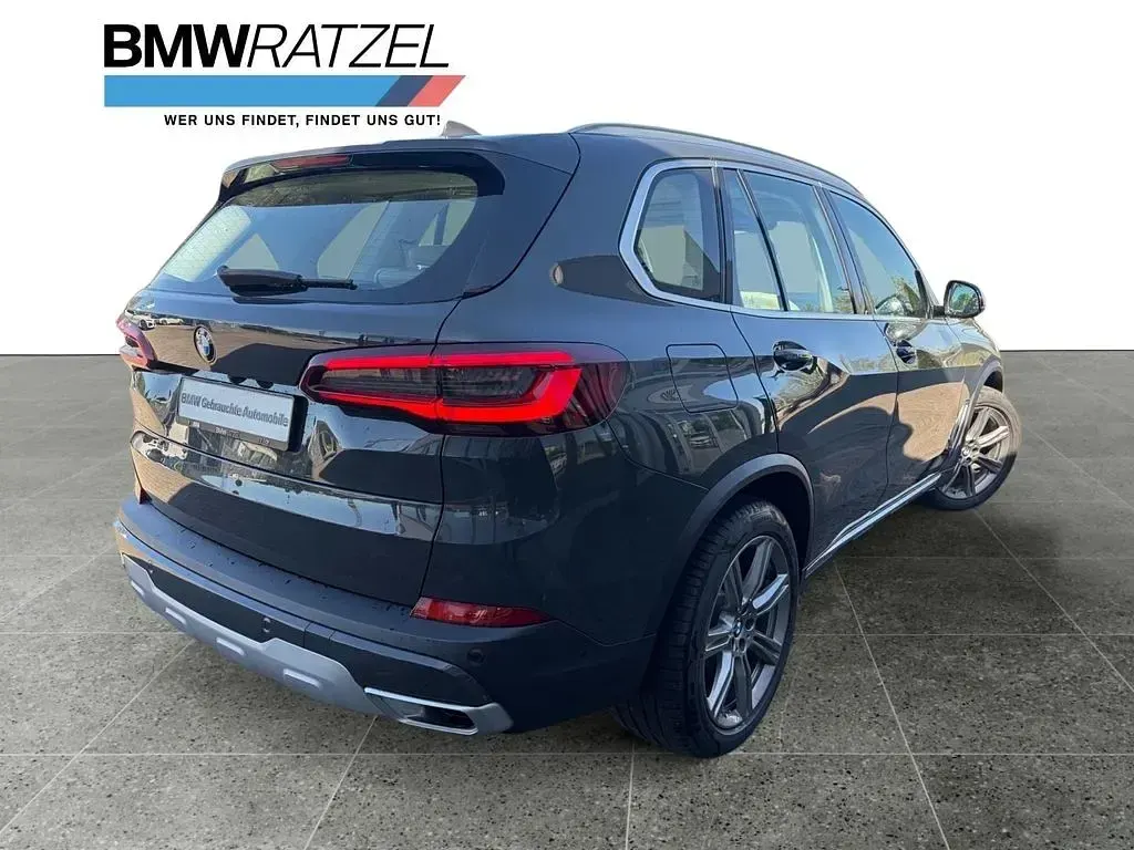 Second-hand BMW X5 xLine 286 CP (210 kW) 2023 Gri SUV