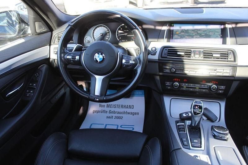 Gebraucht BMW M550 Performance 381 PS (280 kW) 2016 Mineralgrau metallic Limousine