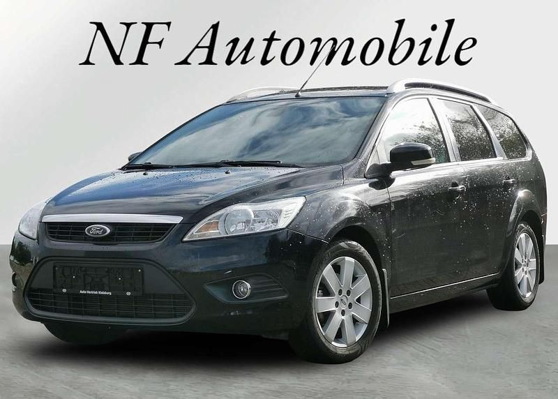 Pantherschwarz metallic Gebraucht 2008 Ford Focus Style Kombi | 3.680 € (Etwas zu teuer) - Bild 1/4