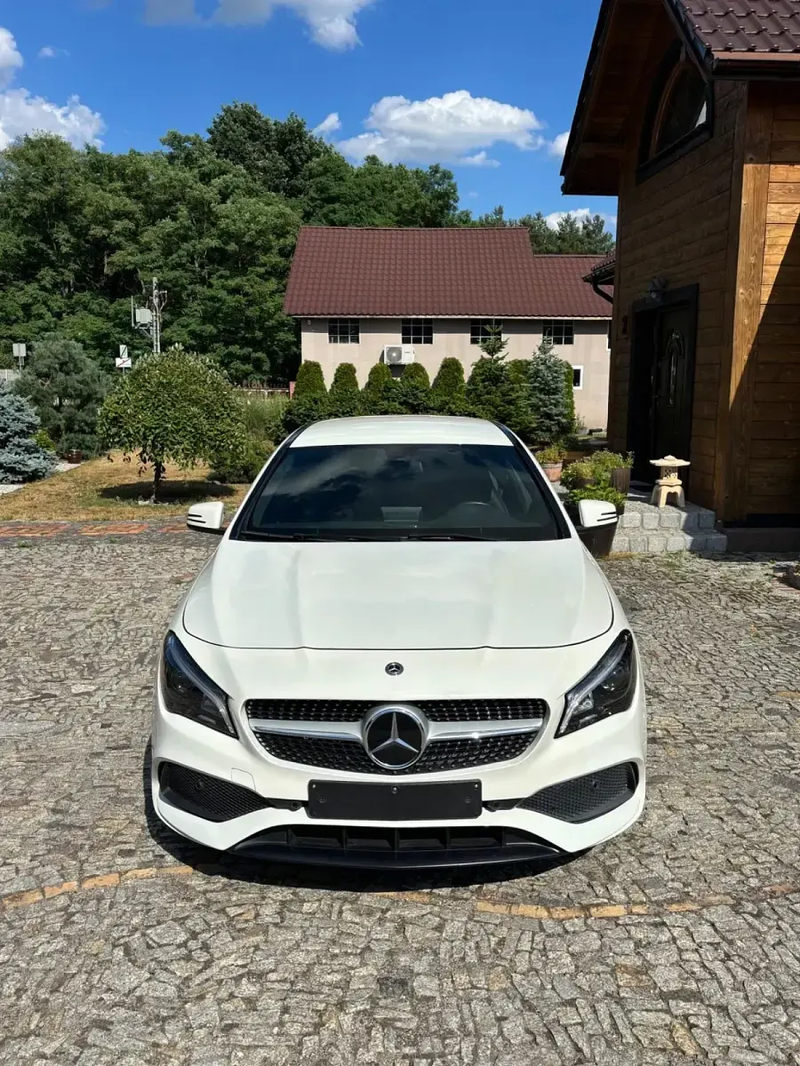 Gebraucht Mercedes CLA180 Shooting Brake AMG 122 PS (89 kW) 2017 Kombi