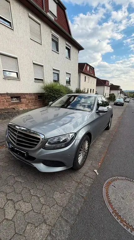 Gebraucht Mercedes C220 Avantgarde 170 PS (125 kW) 2014 Silber Limousine