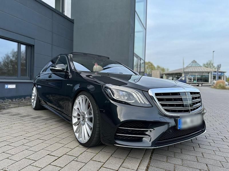 Schwarz Gebraucht 2017 Mercedes S560 AMG Limousine | 64.500 € - Bild 1/4