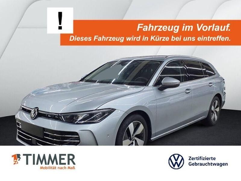 Silber Gebraucht 2025 VW Passat Elegance Kombi | 35.749 € (Fairer Preis) - Bild 1/4