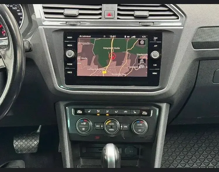 Gebraucht VW Tiguan 190 PS (139 kW) 2020 Grau SUV