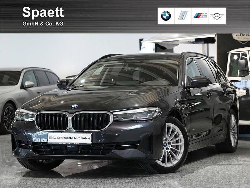 Sophistograu brillanteffekt Gebraucht 2022 BMW 530e Kombi | 28.900 € (Superpreis) - Bild 1/4