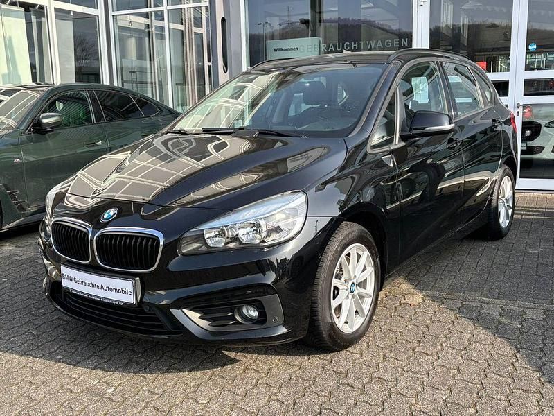 Gebraucht BMW 218 Active Tourer Basis 136 PS (100 kW) 2014 Schwarz Van / Kleinbus