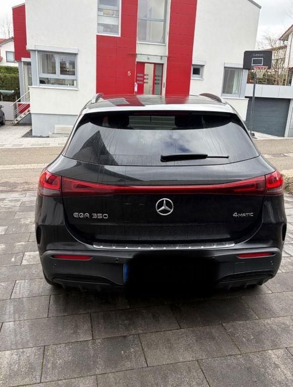 Gebraucht Mercedes EQA350 AMG 214 kW (292 PS) 2023 Schwarz SUV