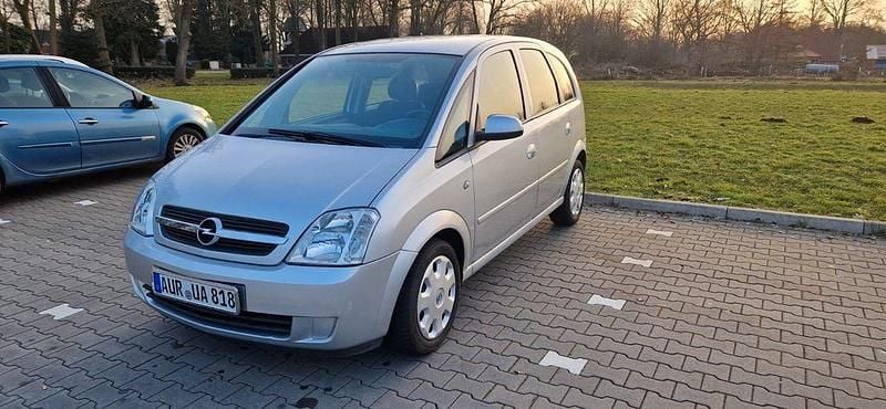 Gebraucht Opel Meriva Selection 90 PS (66 kW) 2005 Silber Van / Kleinbus