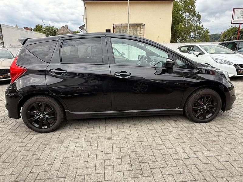 Gebraucht Nissan Note Black Edition 98 PS (72 kW) 2017 Schwarz Van / Kleinbus