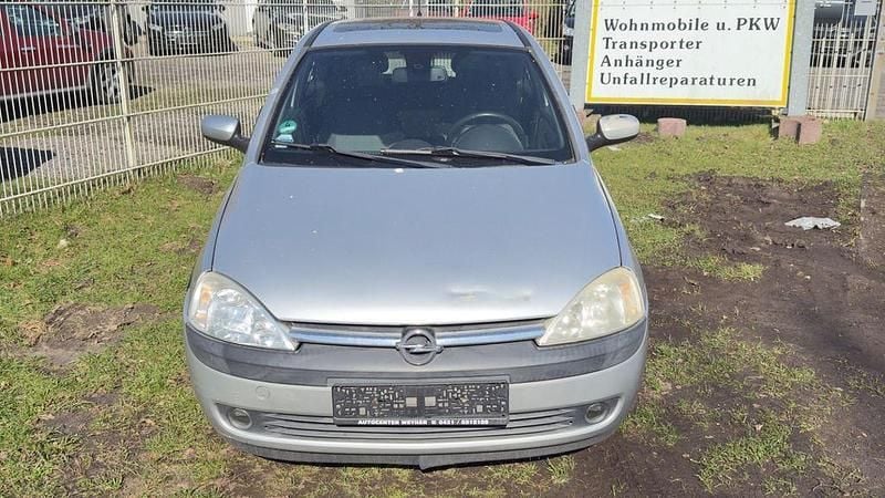 Gebraucht Opel Corsa Sport 75 PS (55 kW) 2002 Silber Kleinwagen