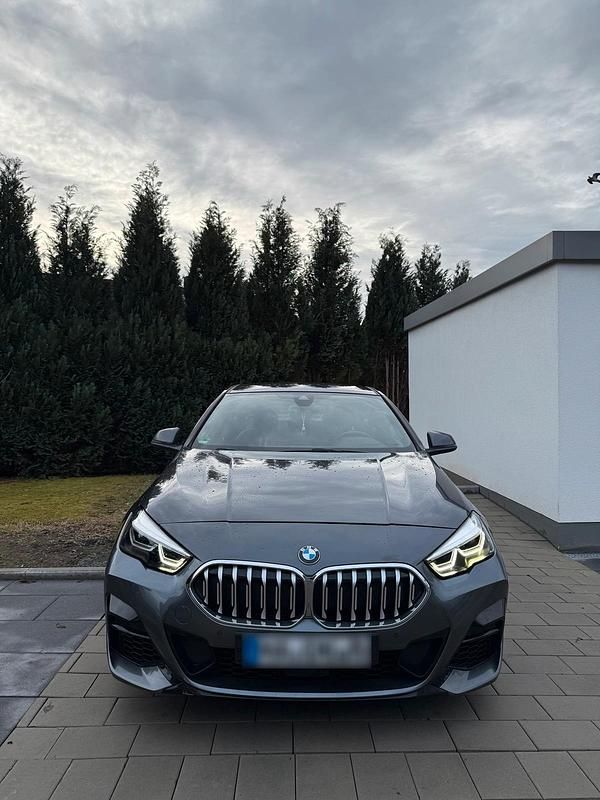 Gebraucht BMW 216 116 PS (85 kW) 2022 Grau Coupé