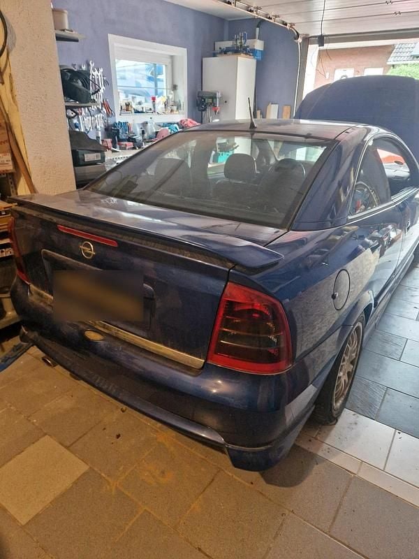 Gebraucht Opel Astra 190 PS (139 kW) 2001 Blau Coupé