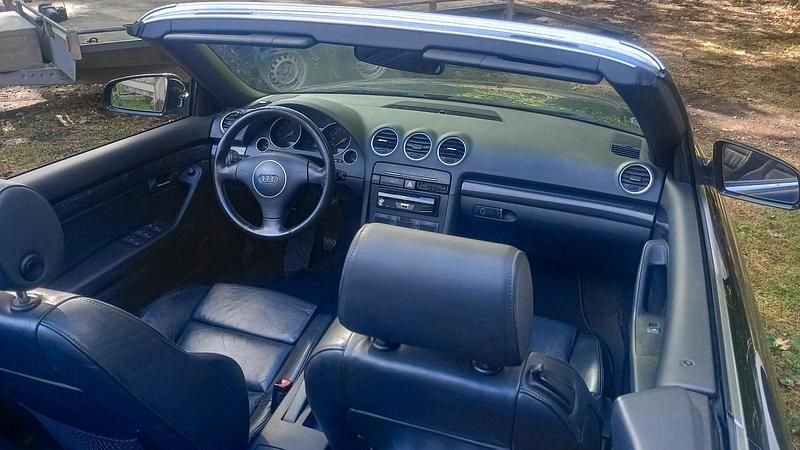 Gebraucht Audi A4 Cabriolet S-Line 163 PS (119 kW) 2004 Schwarz Cabrio