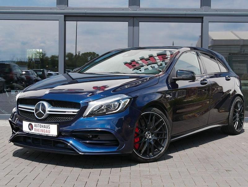 Blau Gebraucht 2018 Mercedes A45 AMG AMG Limousine | 31.900 € (Fairer Preis) - Bild 1/4