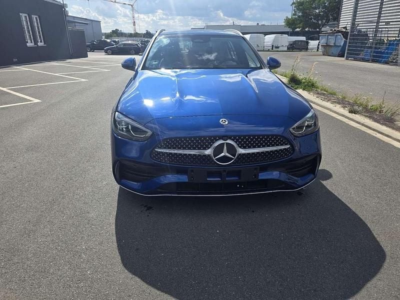 Blau Gebraucht 2024 Mercedes C300e AMG line Kombi | 43.900 € (Superpreis) - Bild 1/4