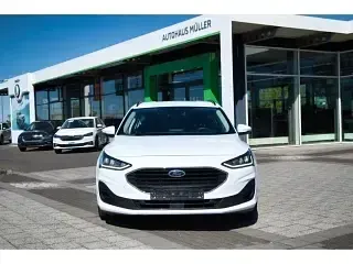 Używany Ford Focus 120 KM (88 kW) 2022 Biały Kombi