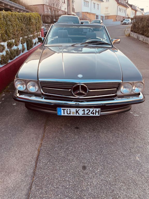 Grau Gebraucht 1987 Mercedes 560 Cabrio | 39.000 € - Bild 1/4