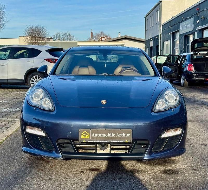 Gebraucht Porsche Panamera 4S 400 PS (294 kW) 2012 Blau Limousine