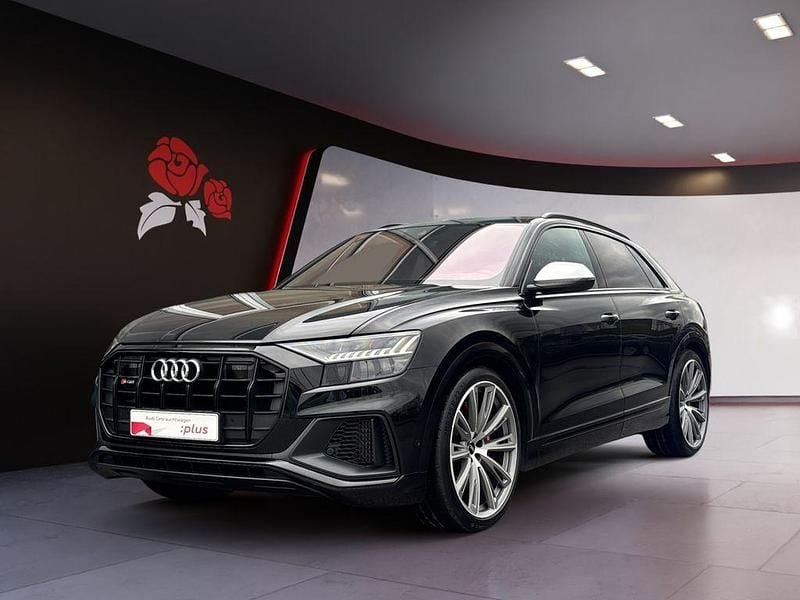 Gebraucht Audi SQ8 Ambiente 507 PS (372 kW) 2021 Mythosschwarz SUV