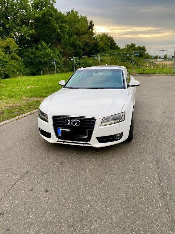 Gebraucht Audi A5 179 PS (131 kW) 2009 Weiß Coupé