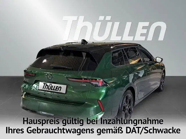 Neu Opel Astra Ultimate 156 PS (114 kW) 2026 Grün Kombi