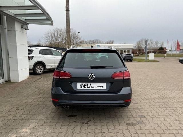 Gebraucht VW Golf VII GTD 184 PS (135 kW) 2017 Dark iron blue (metallic) Kombi