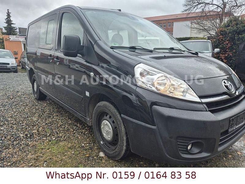 Sicily black Gebraucht 2015 Toyota Proace Comfort Van / Kleinbus | 9.499 € (Fairer Preis) - Bild 1/4