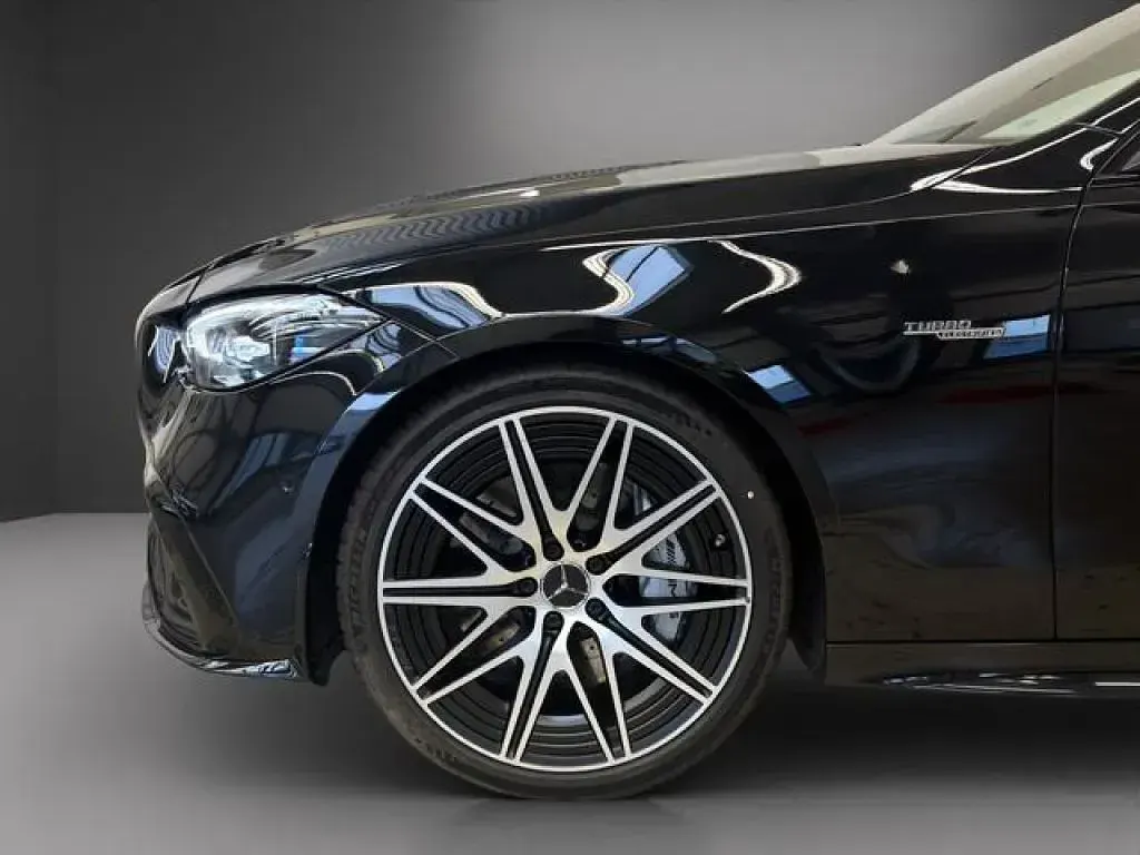 Gebraucht Mercedes C43 AMG AMG 421 PS (309 kW) 2024 Metalliclack obsidianschwarz (metallic) Kombi