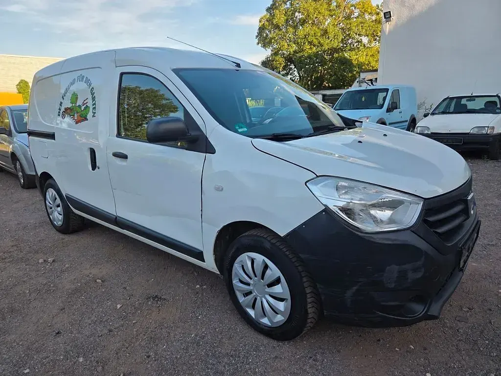 Gebraucht Dacia Dokker Ambiance 102 PS (75 kW) 2015 Weiß Van / Kleinbus