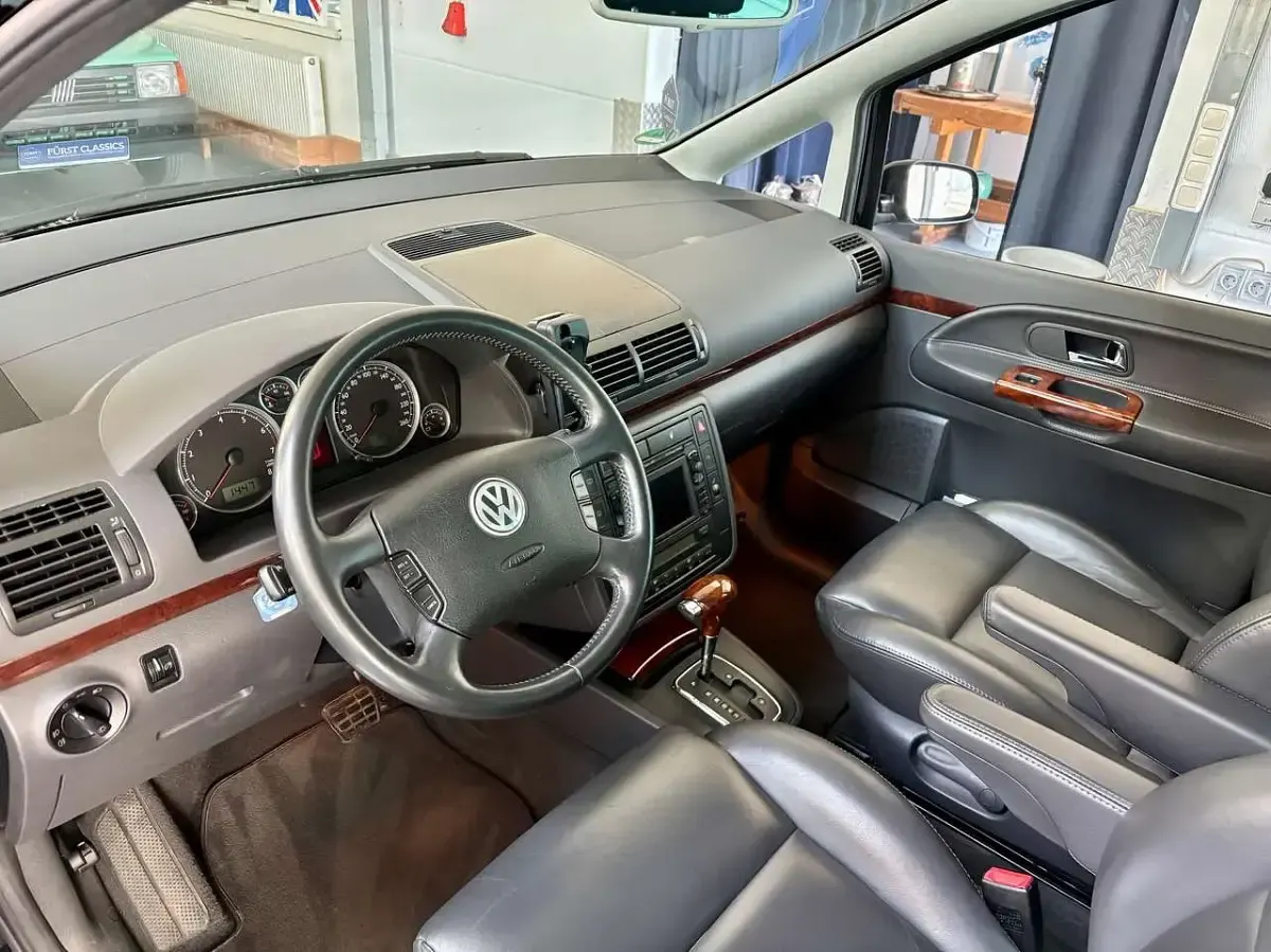 Gebraucht VW Sharan Highline 204 PS (150 kW) 2003 Schwarz Van / Kleinbus