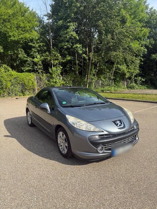 Grau Gebraucht 2007 Peugeot 207 CC Cabrio | 3.599 € (Teuer) - Bild 1/4