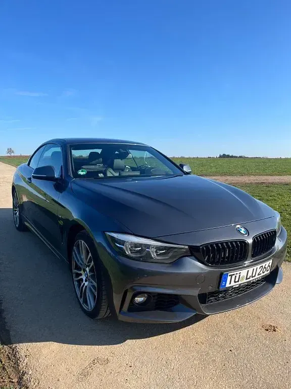 Gebraucht BMW 440 M Sport 326 PS (239 kW) 2020 Grau Cabrio