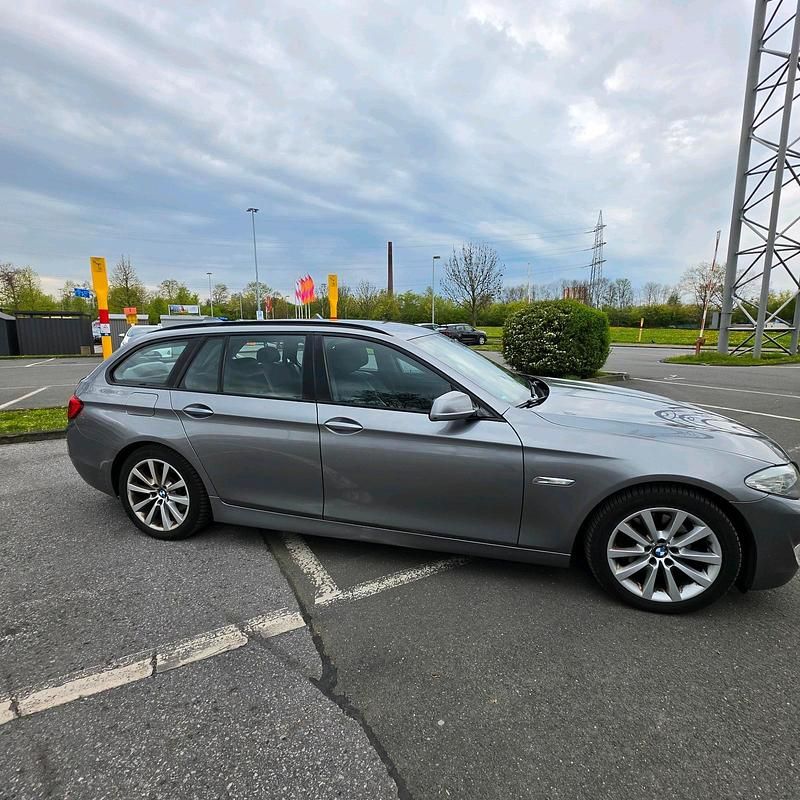 Gebraucht BMW 520 183 PS (134 kW) 2012 Kombi