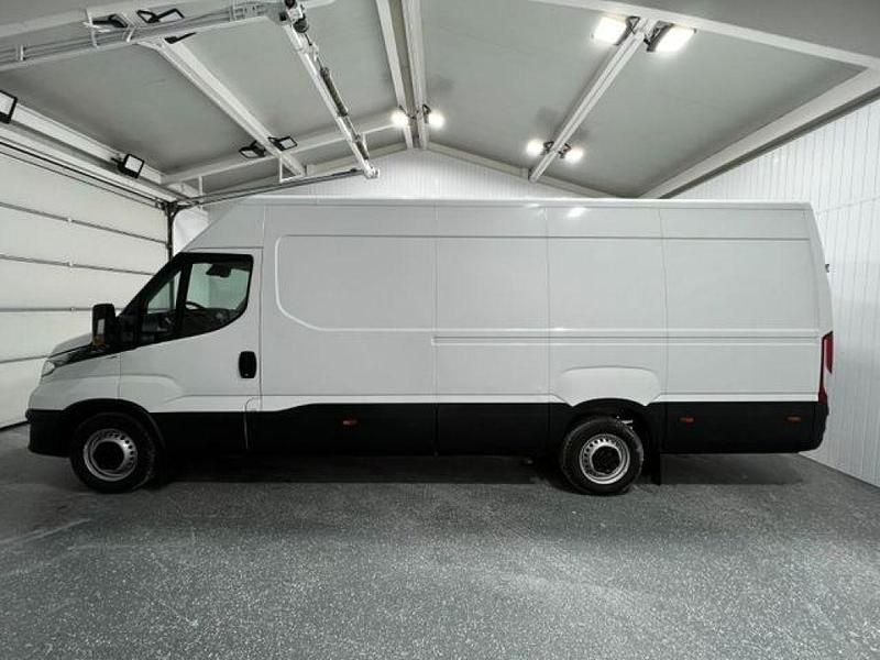 Gebraucht Iveco Daily 156 PS (114 kW) 2023 Bianco ic 194 Van