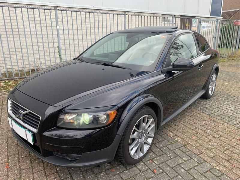 Schwarz Gebraucht 2009 Volvo C30 Kleinwagen | 1.999 € (Fairer Preis) - Bild 1/4