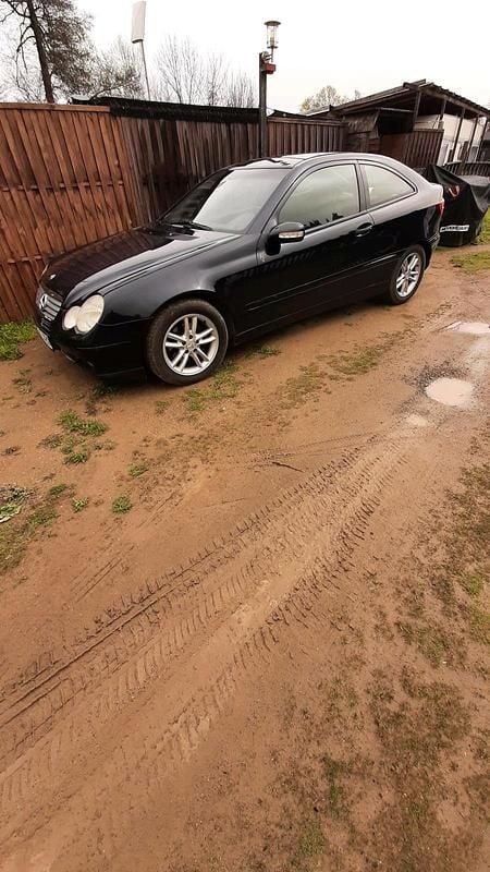 Gebraucht Mercedes 220 143 PS (105 kW) 2002 Blau Coupé