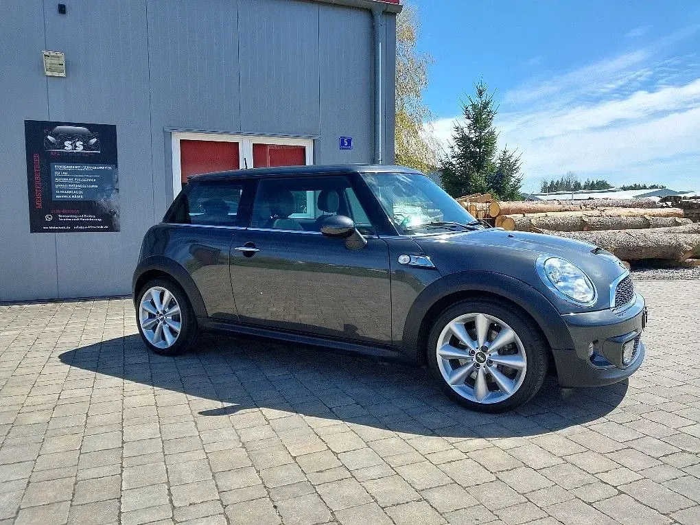 Usado Mini Cooper S 184 HP (135 kW) 2013 Cinzento Citadino