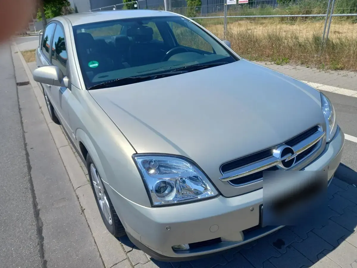 Gebraucht Opel Vectra Elegance 155 PS (114 kW) 2004 Limousine
