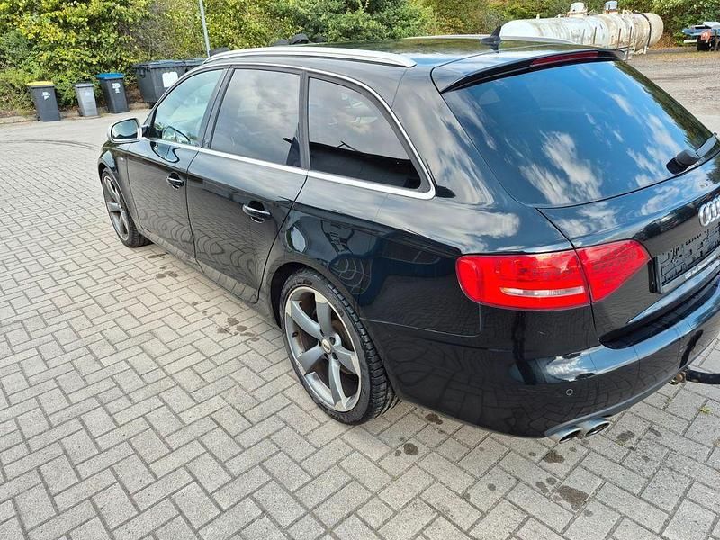 Gebraucht Audi A4 S-Line 143 PS (105 kW) 2010 Schwarz Kombi