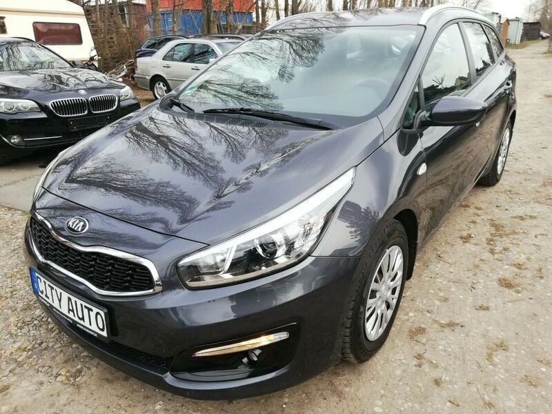 Blau Gebraucht 2018 Kia Ceed 4 Kombi | 13.190 € (Fairer Preis) - Bild 1/4